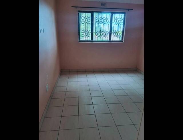 2 BEDROOM PROPERTY TO RENT IN ESCOMBE